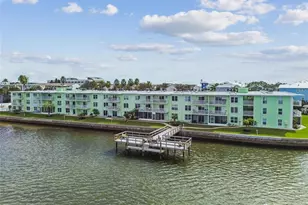 464 N Paula Dr, Dunedin, FL 34698 - Photo 1