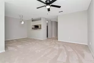 4127 Brentwood Park Cir, Tampa, FL 33624 - Photo 13