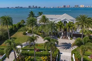 418 St Andrews Dr, Belleair, FL 33756 - Photo 1