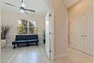 3222 Moorings Dr S, Saint Petersburg, FL 33712 - Photo 13