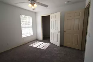 36113 Deer Creek Dr, Zephyrhills, FL 33541 - Photo 17