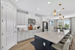 7163 Talamore Dr, Wesley Chapel, FL 33545 - Photo 17