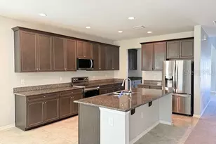 12590 Retreat Pl, Spring Hill, FL 34610 - Photo 11