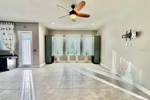 6414 Salt Creek Ave, Apollo Beach, FL 33572 - Photo 15