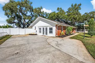 13589 101st Terrace, Seminole, FL 33776 - Photo 5