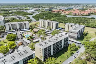 2700 Cove Cay Dr, Clearwater, FL 33760 - Photo 39