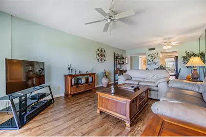 2700 Cove Cay Drive #5G, Clearwater, FL 33760 - Photo 13