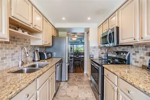 2700 Cove Cay Dr, Clearwater, FL 33760 - Photo 5