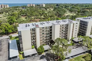 2700 Cove Cay Dr, Clearwater, FL 33760 - Photo 33