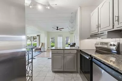 6147 Ridgewood Drive, Zephyrhills, FL 33542 - Photo 7