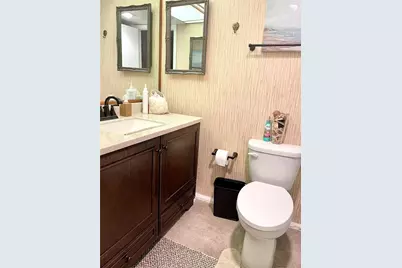 4650 Cove Circle #402, Saint Petersburg, FL 33708 - Photo 23