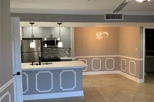 806 Lake Haven Square, Brandon, FL 33511 - Photo 13