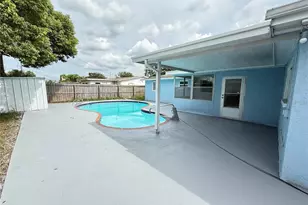 4233 Darlington Rd, Holiday, FL 34691 - Photo 7