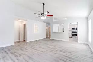 29806 Morningmist Dr, Wesley Chapel, FL 33543 - Photo 15