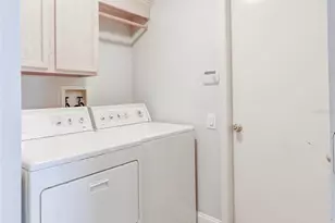 29806 Morningmist Dr, Wesley Chapel, FL 33543 - Photo 37