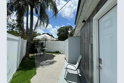 2702 Campus Hill Drive, Tampa, FL 33612 - Photo 35