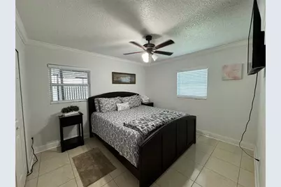 2702 Campus Hill Drive, Tampa, FL 33612 - Photo 17