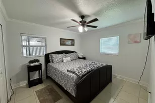 2702 Campus Hill Dr, Tampa, FL 33612 - Photo 17