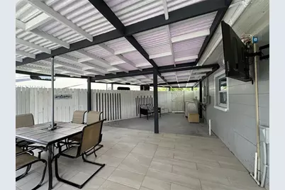 2702 Campus Hill Drive, Tampa, FL 33612 - Photo 27