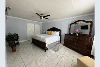 2702 Campus Hill Drive, Tampa, FL 33612 - Photo 13