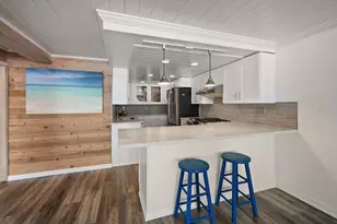 115 99th Ave, Treasure Island, FL 33706 - Photo 7