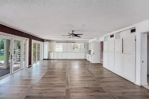 5903 Bimini Way N, Saint Pete Beach, FL 33706 - Photo 7