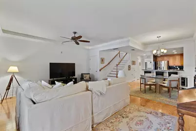 340 1st Street N #D, Saint Petersburg, FL 33701 - Photo 9