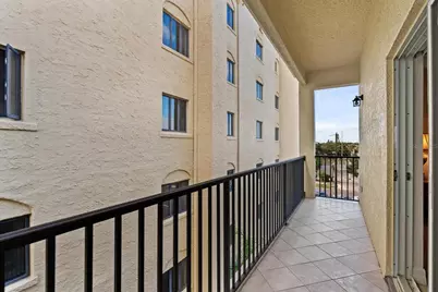 340 1st Street N #D, Saint Petersburg, FL 33701 - Photo 31