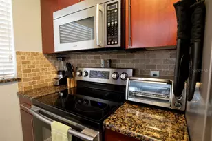 185 Brightwater Dr, Clearwater Beach, FL 33767 - Photo 9