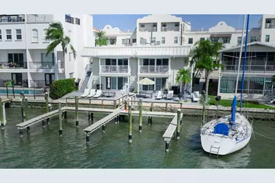 185 Brightwater Drive #4, Clearwater Beach, FL 33767 - Photo 3