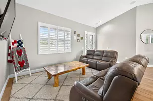 7316 Hackamore Rd, Zephyrhills, FL 33541 - Photo 9