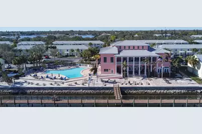 237 Seahorse Drive SE #H, Saint Petersburg, FL 33705 - Photo 27