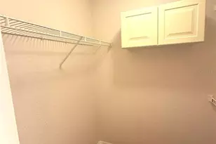 10263 Gandy Blvd, Saint Petersburg, FL 33702 - Photo 7