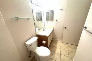 10263 Gandy Blvd, Saint Petersburg, FL 33702 - Photo 15