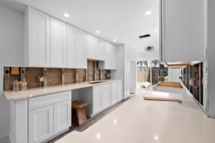 511 Boca Ciega Point Blvd N, Saint Petersburg, FL 33708 - Photo 13