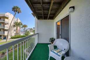 285 Madeira Cir, Tierra Verde, FL 33715 - Photo 19