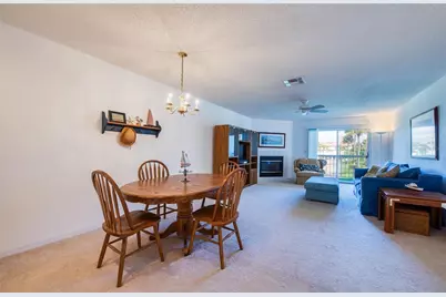 285 Madeira Circle, Tierra Verde, FL 33715 - Photo 9