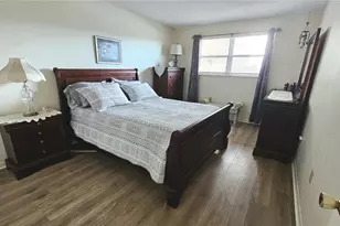 2960 59th Street S, Gulfport, FL 33707 - Photo 17