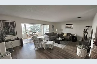 2960 59th Street S #202, Gulfport, FL 33707 - Photo 11