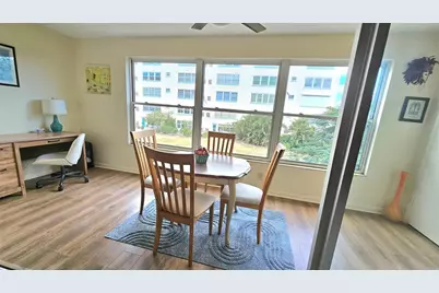 2960 59th Street S #202, Gulfport, FL 33707 - Photo 13