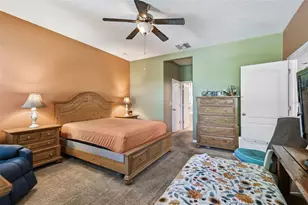 1110 Lauren Manor Loop, Ruskin, FL 33570 - Photo 19