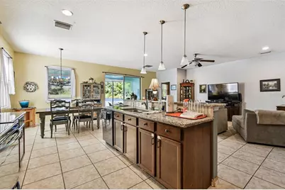 1110 Lauren Manor Loop, Ruskin, FL 33570 - Photo 13