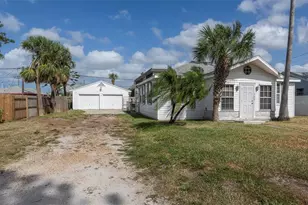309 72nd Ave, Saint Pete Beach, FL 33706 - Photo 1