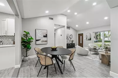 2 S Treasure Drive, Tampa, FL 33609 - Photo 11