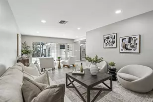 2 S Treasure Dr, Tampa, FL 33609 - Photo 29