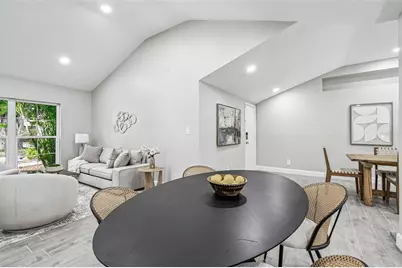 2 S Treasure Drive, Tampa, FL 33609 - Photo 13