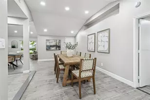 2 S Treasure Dr, Tampa, FL 33609 - Photo 17