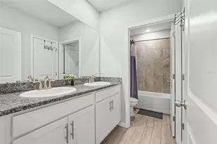 33135 Sand Creek Dr, Wesley Chapel, FL 33543 - Photo 23