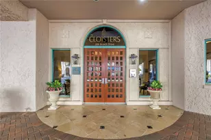 288 Beach Dr NE, Saint Petersburg, FL 33701 - Photo 3