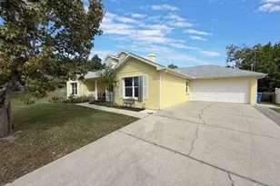 9545 Montebello Ln, Spring Hill, FL 34608 - Photo 3